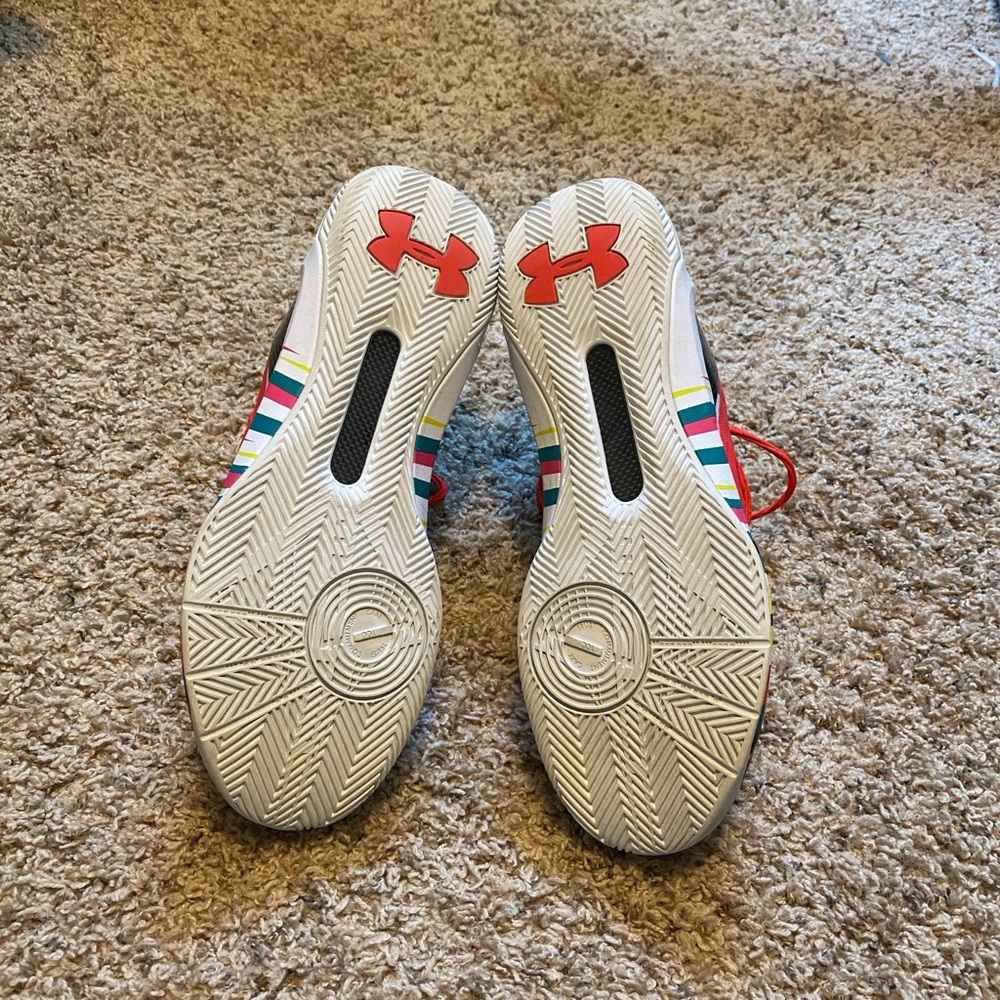Curry 3 ‘CNY’ - Picture 2 of 6